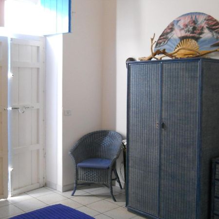 Portopalo Di Capo Passero Mediterranea Guesthouse B&B חדר תמונה