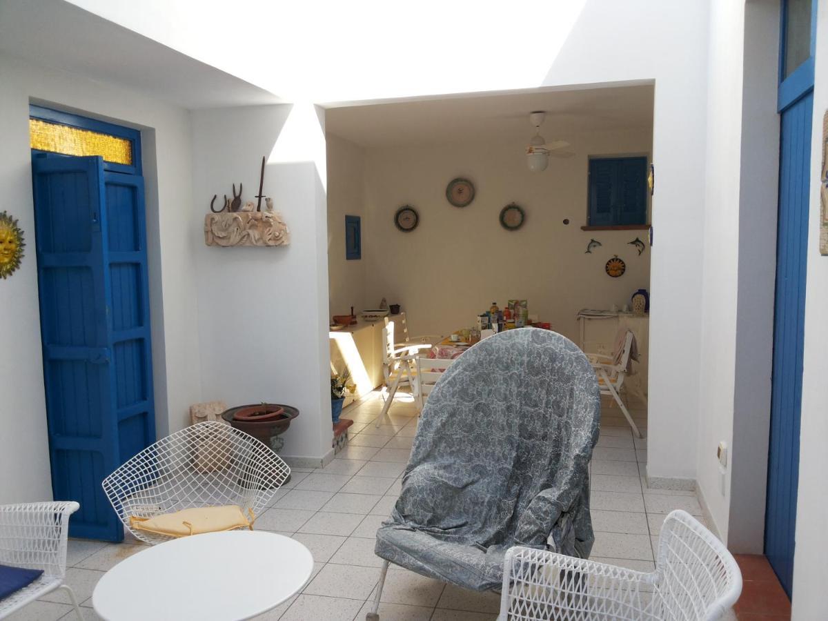 Portopalo Di Capo Passero Mediterranea Guesthouse B&B מראה חיצוני תמונה