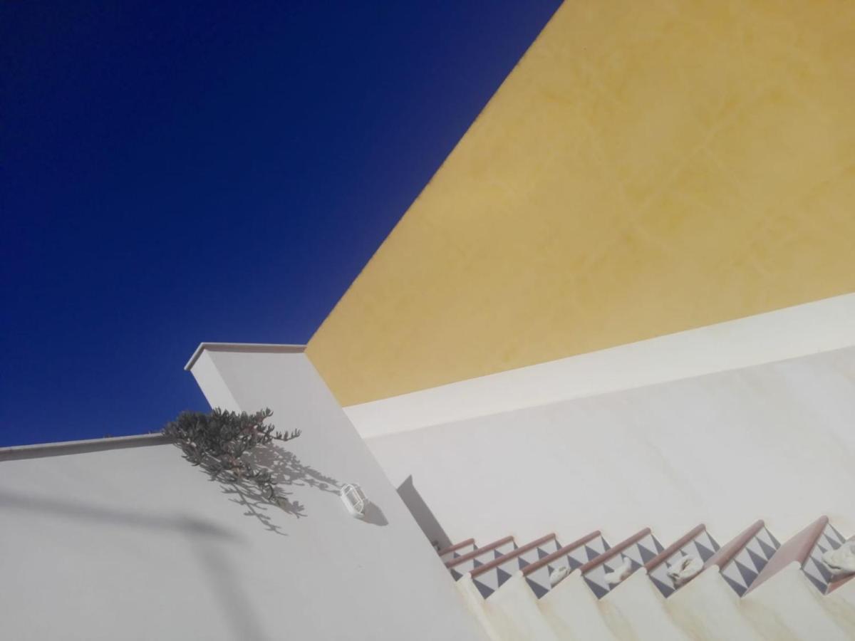 Portopalo Di Capo Passero Mediterranea Guesthouse B&B מראה חיצוני תמונה