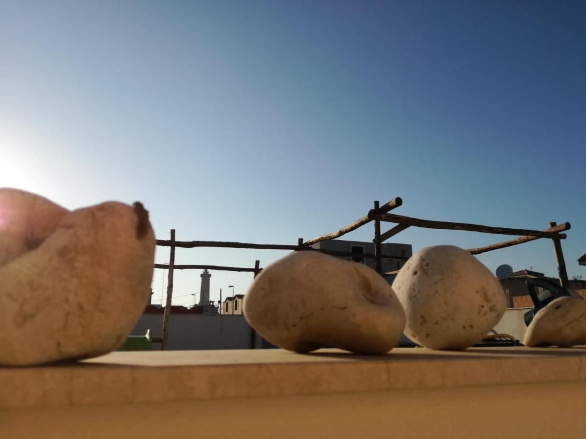 Portopalo Di Capo Passero Mediterranea Guesthouse B&B מראה חיצוני תמונה