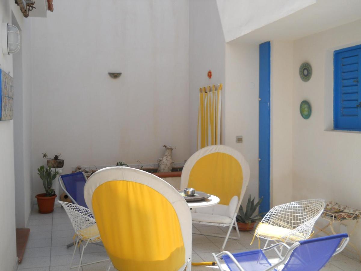 Portopalo Di Capo Passero Mediterranea Guesthouse B&B מראה חיצוני תמונה