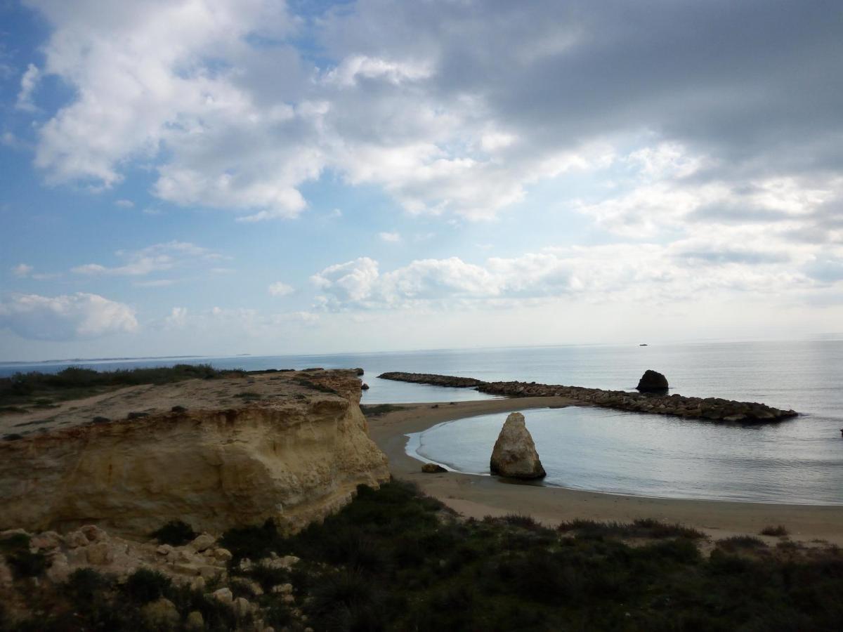 Portopalo Di Capo Passero Mediterranea Guesthouse B&B מראה חיצוני תמונה